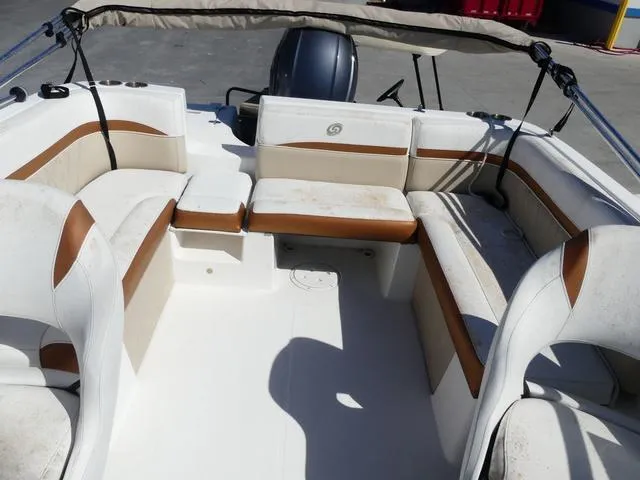 Slide: The Image of Hurricane SD 2200 DC OB 2018 - 10