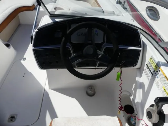 Slide: The Image of Hurricane SD 2200 DC OB 2018 - 8