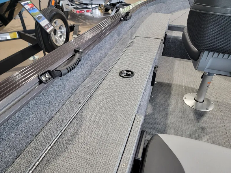 Slide: The Image of G3 AV164C 2024 - 10