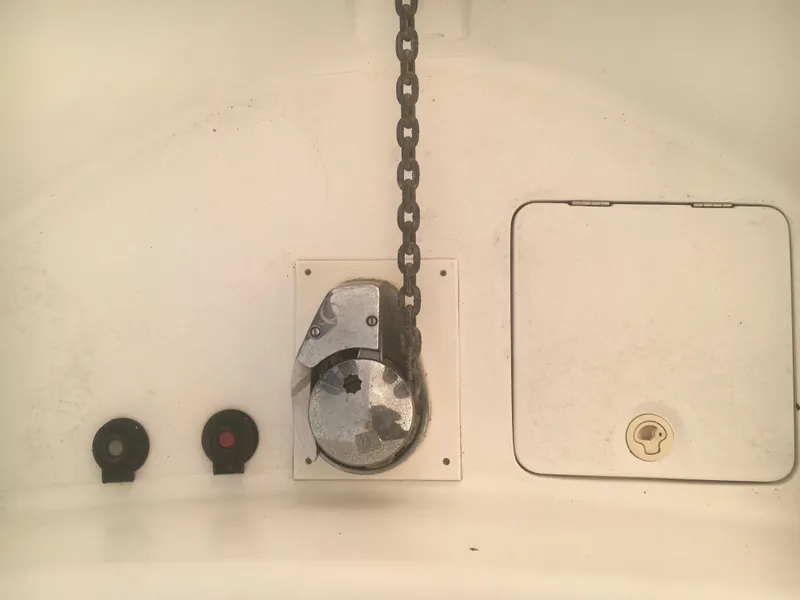 Slide: The Image of Anchor chain mechanism on a 1996 Silverton 372 Motor Yacht. - 7