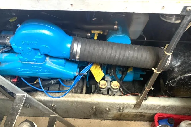 Slide: The Image of Silverton 372 Motor Yacht 1996 - 70