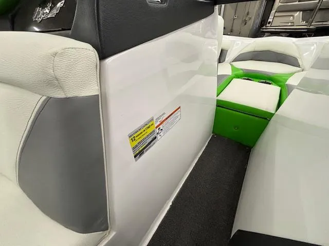 Slide: The Image of Tigé R20 2014 - 16