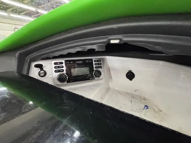 Slide: The Image of Tigé R20 2014 - 18