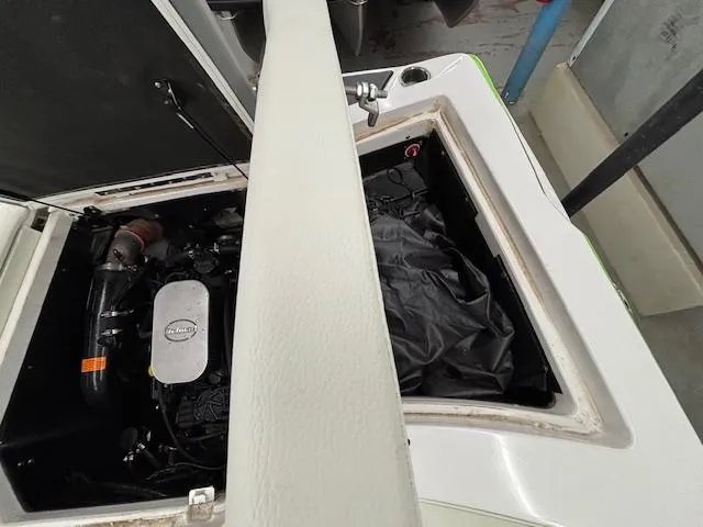 Slide: The Image of Tigé R20 2014 - 28