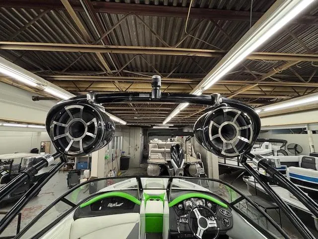 Slide: The Image of Tigé R20 2014 - 7