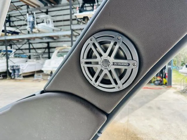 Slide: The Image of Speaker on 2016 Sea Ray 250 SLX boat, featuring JL Audio system. - 13