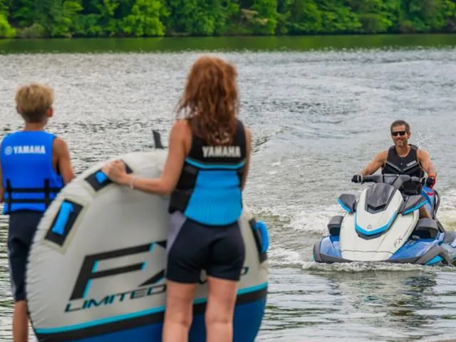 Slide: The Image of Yamaha FX Limited SVHO 2025 - 4