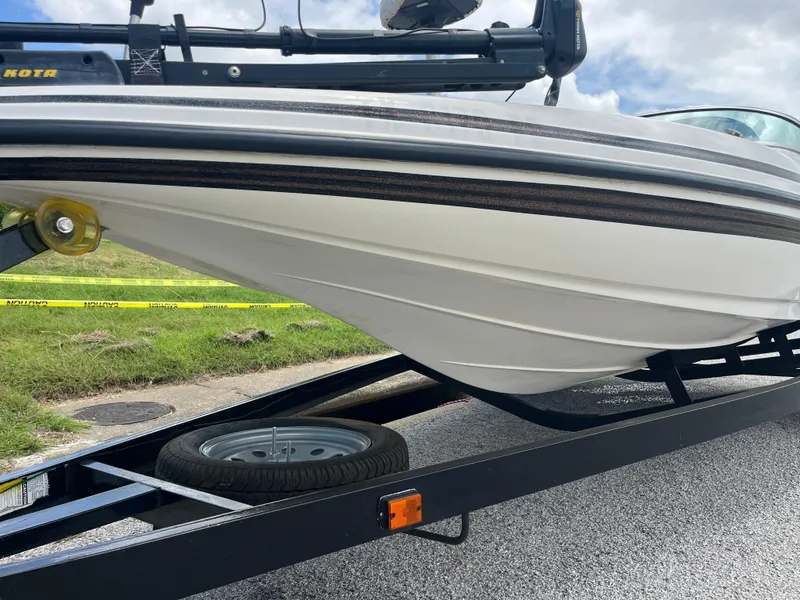 Slide: The Image of Skeeter 176 SL C 1998 - 51