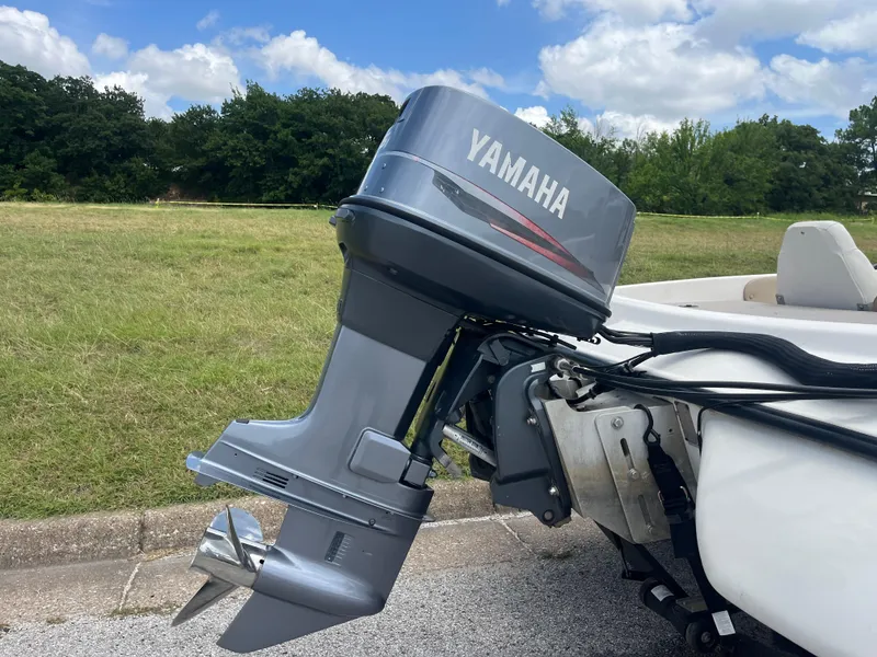 Slide: The Image of Skeeter 176 SL C 1998 - 55