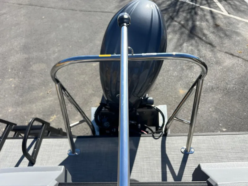 Slide: The Image of Sylvan A-Series 22 LZ DH Sport 2025 - 15