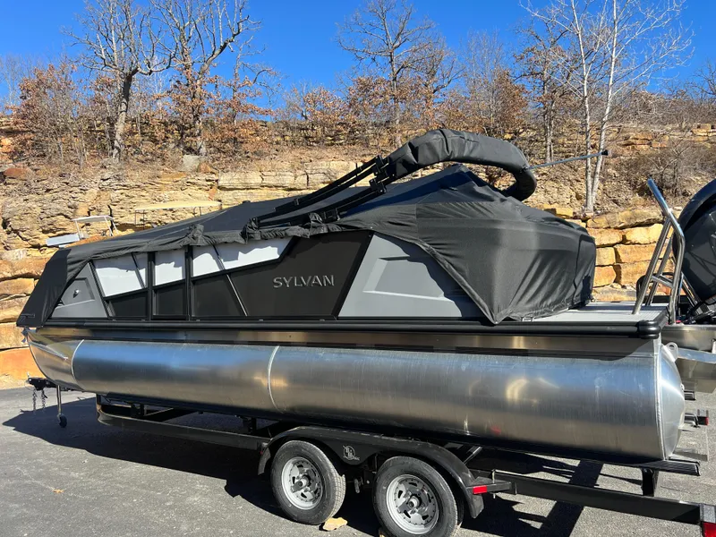 Slide: The Image of Sylvan A-Series 22 LZ DH Sport 2025 - 22