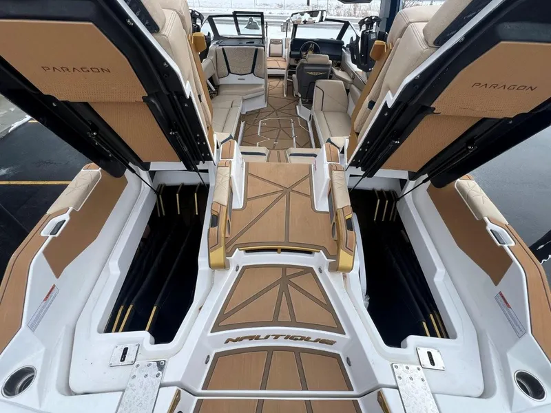 Slide: The Image of Nautique Super Air Nautique G25 Paragon 2024 - 12