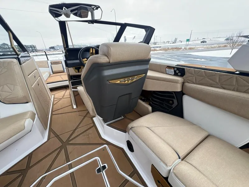 Slide: The Image of Nautique Super Air Nautique G25 Paragon 2024 - 18