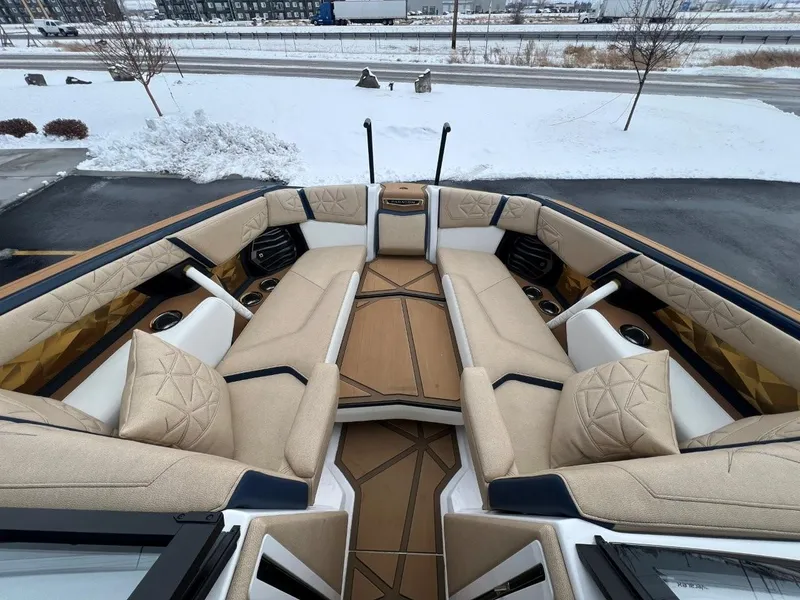 Slide: The Image of Nautique Super Air Nautique G25 Paragon 2024 - 22