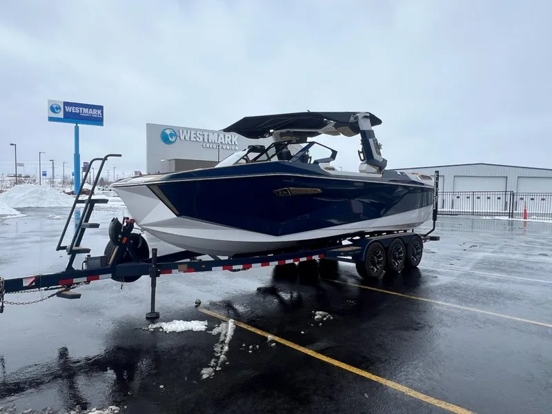 Slide: The Image of Nautique Super Air Nautique G25 Paragon 2024 - 6