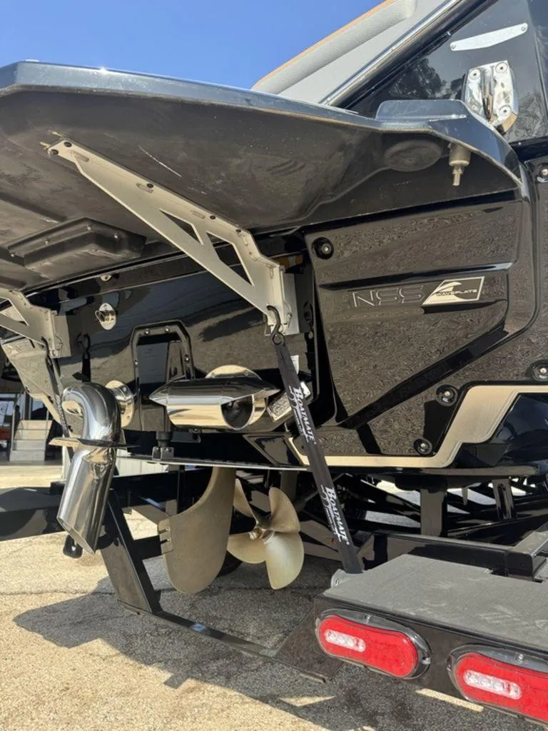 Slide: The Image of Nautique Super Air Nautique G25 2025 - 2