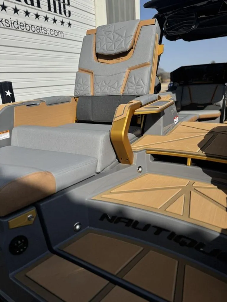 Slide: The Image of Nautique Super Air Nautique G25 Paragon 2025 - 12