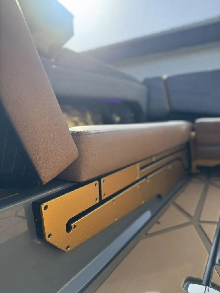 Slide: The Image of Nautique Super Air Nautique G25 Paragon 2025 - 19