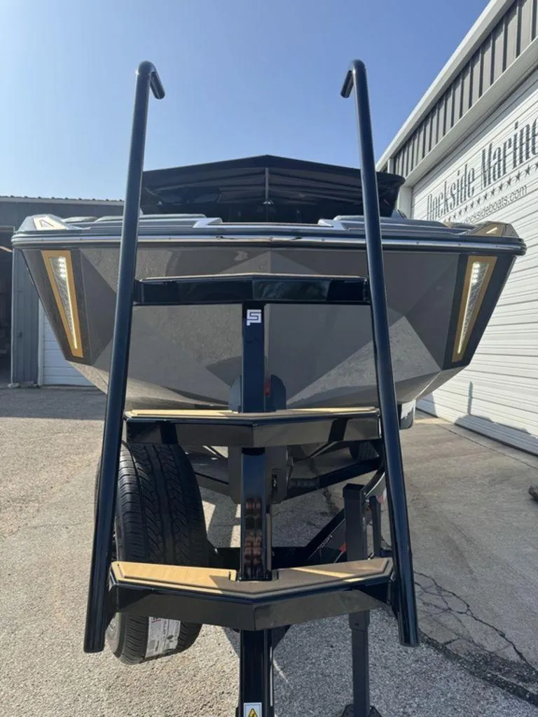 Slide: The Image of Nautique Super Air Nautique G25 Paragon 2025 - 21