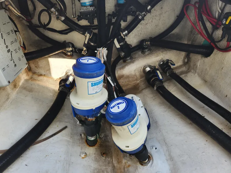 Slide: The Image of Yellowfin 34 Offshore 2017 - 73