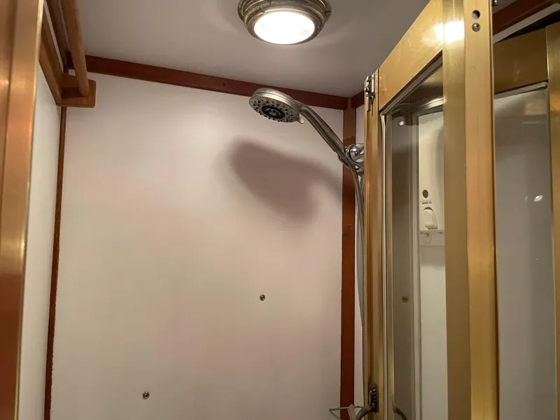 Slide: The Image of Shower area in 1987 Lien Hwa 47' Mark III Sundeck Aft Cabin Motor Yacht. - 37