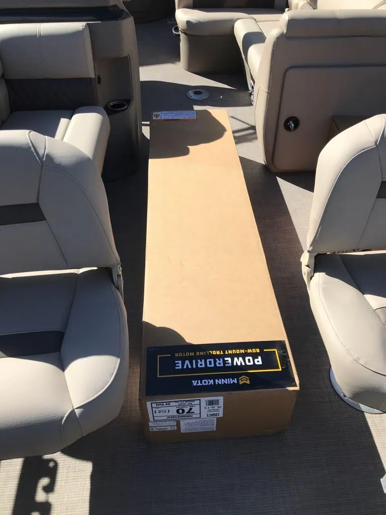 Slide: The Image of 2025 Sun Tracker Fishin' Barge 20 DLX interior with Minn Kota PowerDrive box. - 7