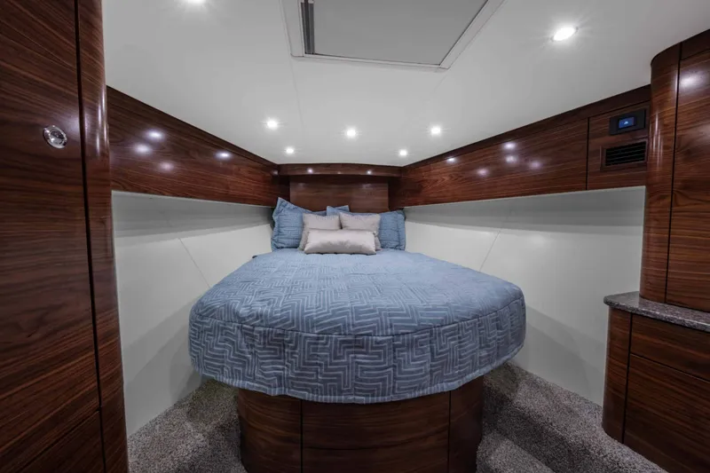 Slide: The Image of Albemarle Spencer Edition 2025 - 15