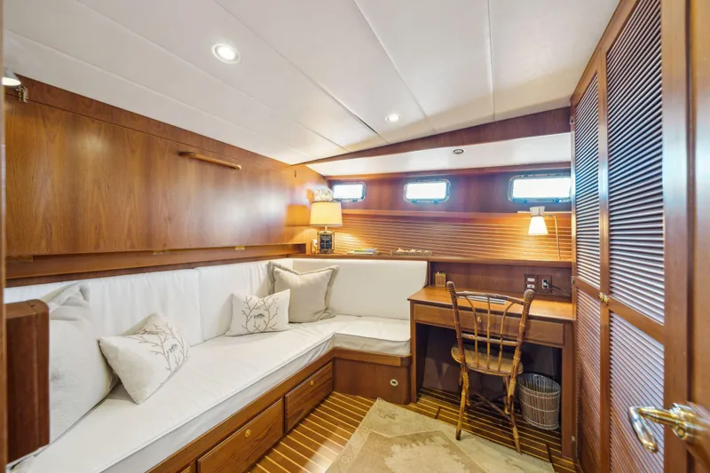 Slide: The Image of Den/office/guest cabin - 23