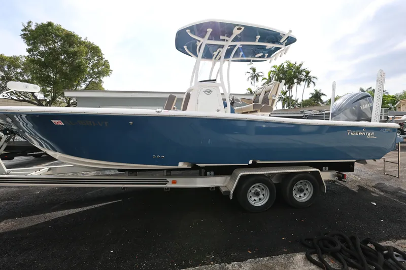 Slide: The Image of Tidewater 2500 Carolina Bay 2023 - 13