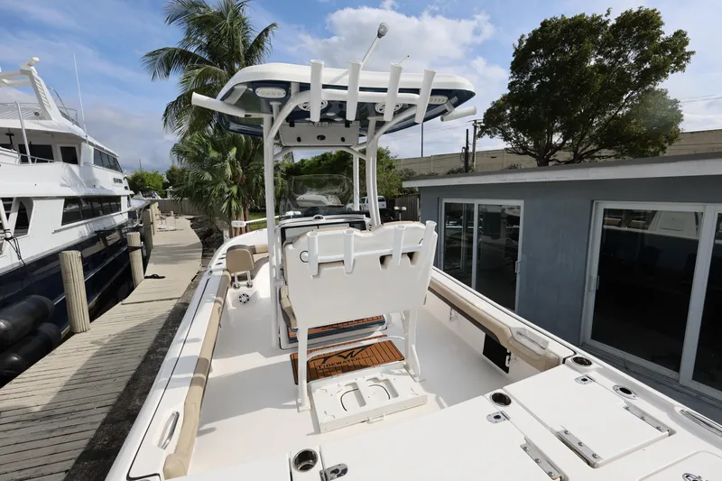 Slide: The Image of Tidewater 2500 Carolina Bay 2023 - 15