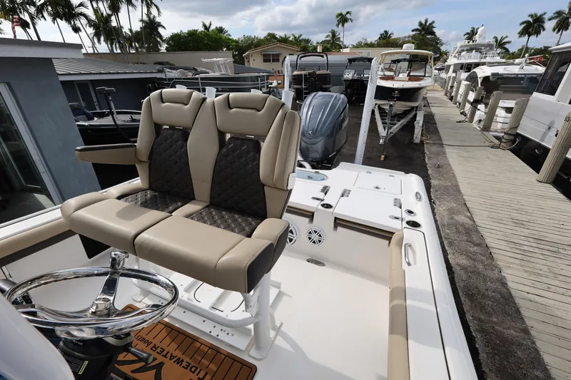 Slide: The Image of Tidewater 2500 Carolina Bay 2023 - 27