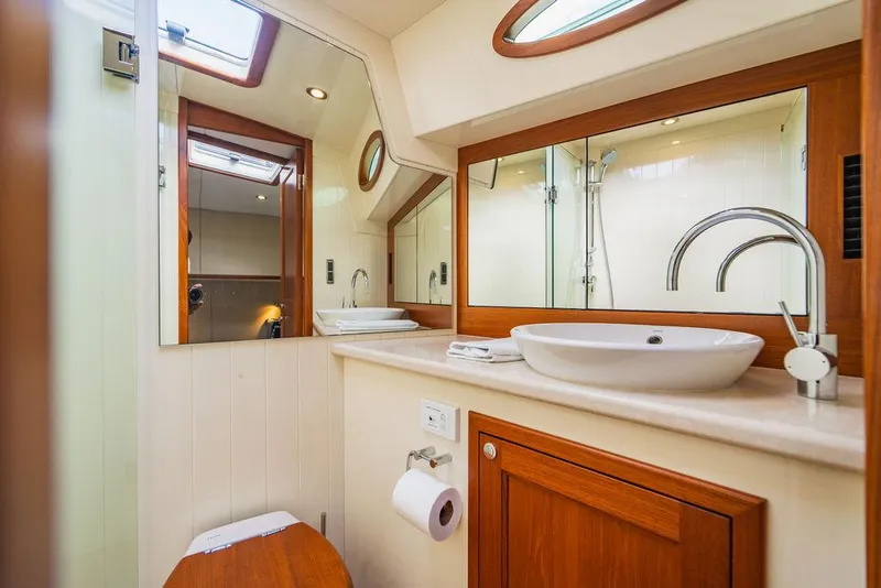 Slide: The Image of Palm Beach Motor Yachts PB52 2015 - 68