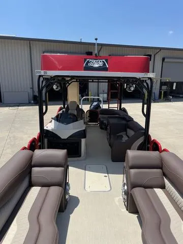 Slide: The Image of 2025 Aloha 30' Paradise Sundeck boat with spacious seating and modern design. - 11