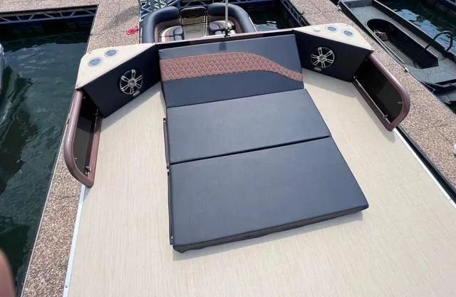 Slide: The Image of 2025 Aloha 30' Paradise Sundeck with spacious sunbathing area and modern design. - 42