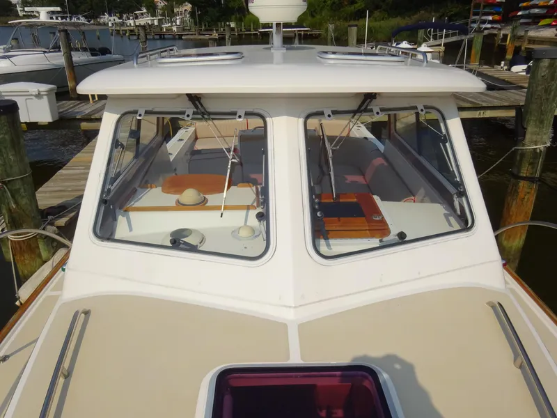 Slide: The Image of Hunt Yachts Surfhunter 29 2004 - 22