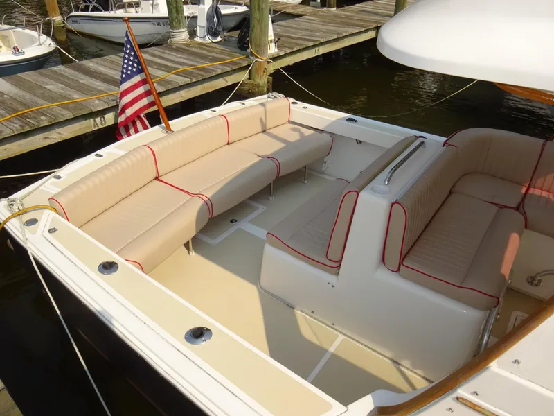 Slide: The Image of Hunt Yachts Surfhunter 29 2004 - 23