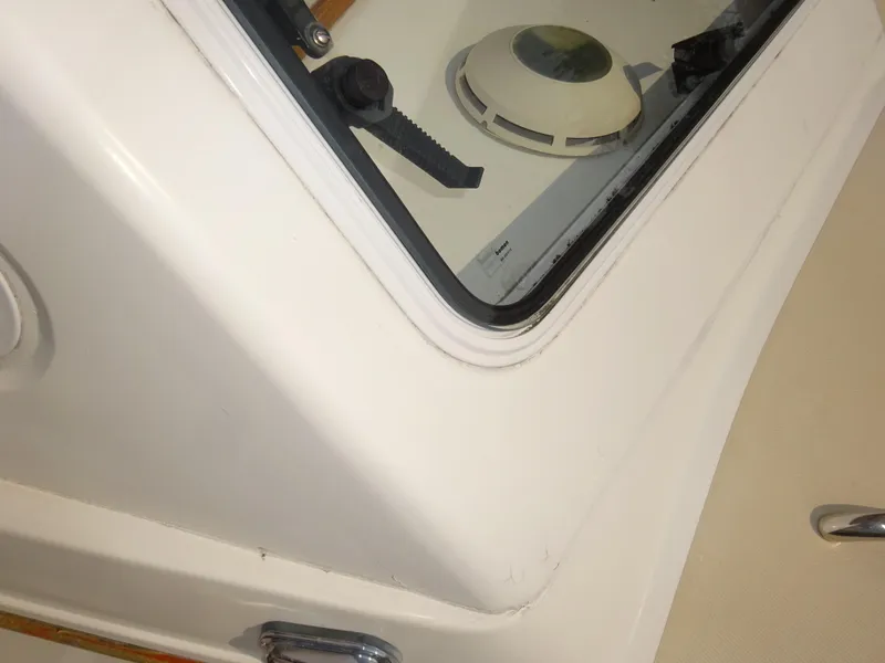 Slide: The Image of Hunt Yachts Surfhunter 29 2004 - 36