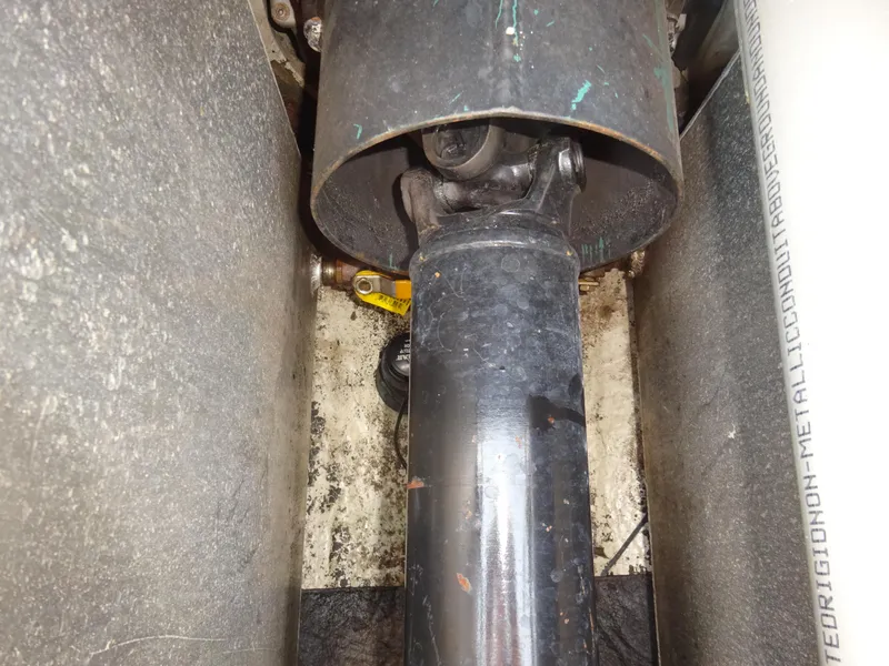 Slide: The Image of Hunt Yachts Surfhunter 29 2004 - 49