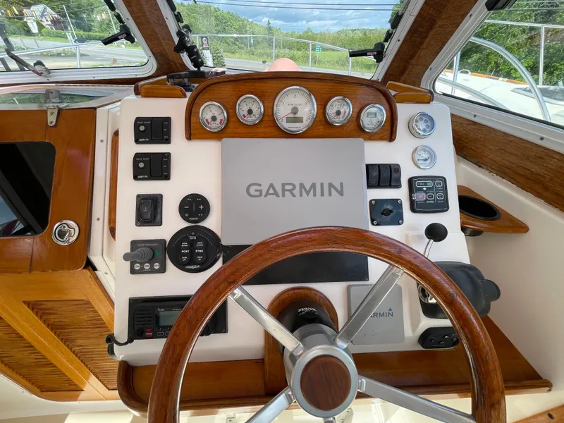 Slide: The Image of Hunt Yachts Surfhunter 29 2004 - 59