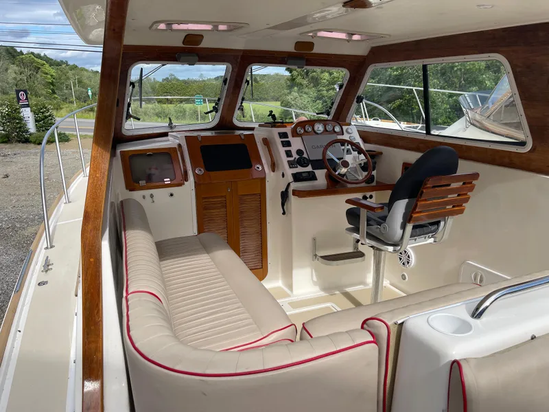 Slide: The Image of Hunt Yachts Surfhunter 29 2004 - 63