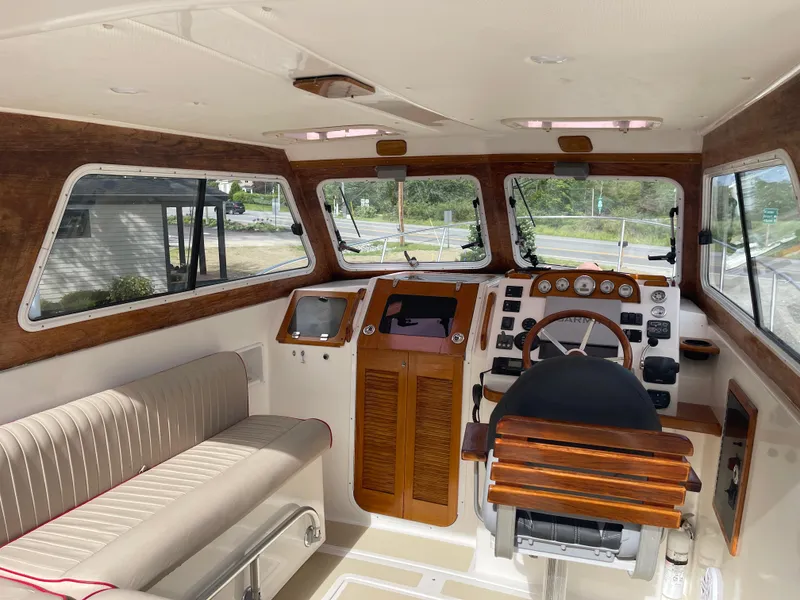 Slide: The Image of Hunt Yachts Surfhunter 29 2004 - 64