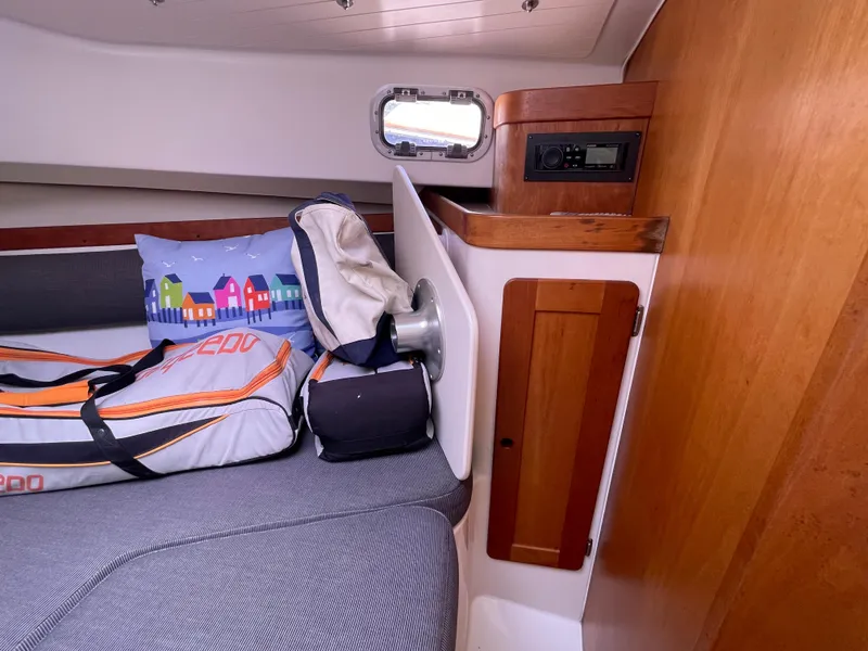 Slide: The Image of Hunt Yachts Surfhunter 29 2004 - 78