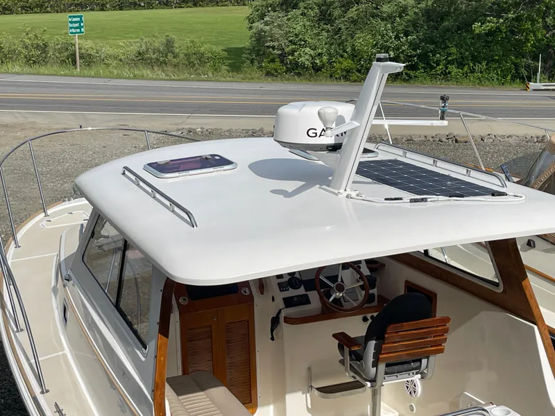 Slide: The Image of Hunt Yachts Surfhunter 29 2004 - 89