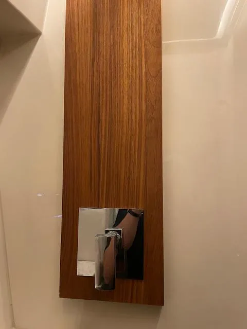 Slide: The Image of Regal 38 XO 2021 - 53