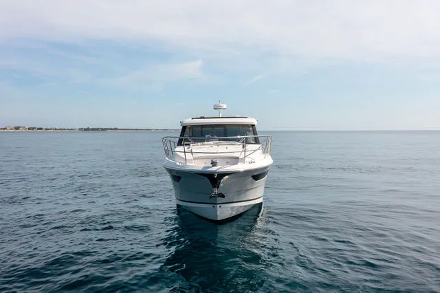 Slide: The Image of Regal 38 XO 2021 - 73
