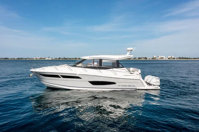 Slide: The Image of Regal 38 XO 2021 - 74