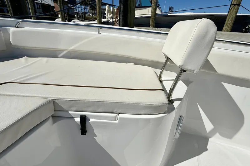 Slide: The Image of Sea Hunt Ultra 239 2022 - 23