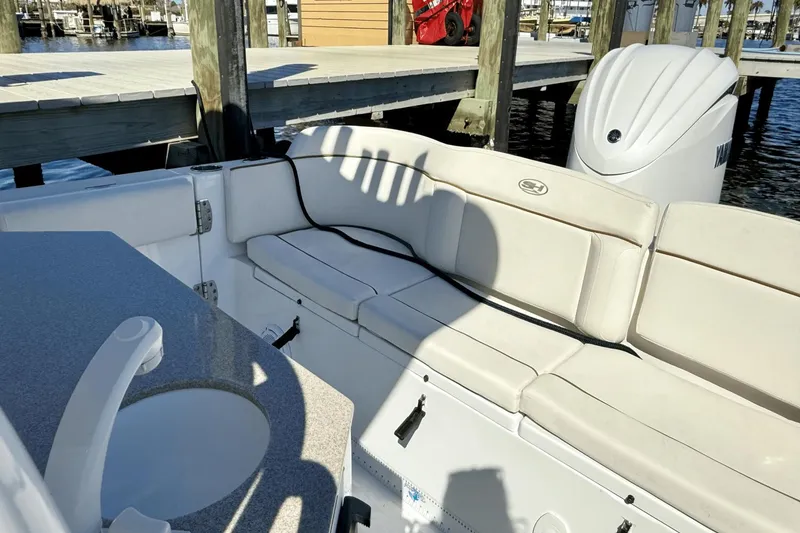 Slide: The Image of Sea Hunt Ultra 239 2022 - 32