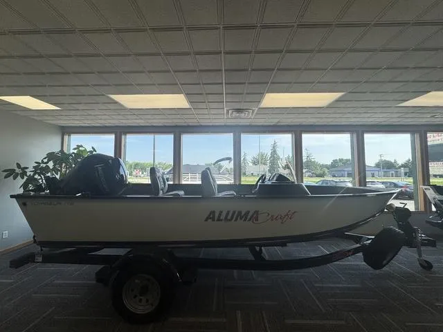 Slide: The Image of Alumacraft Voyageur 175 SC 2024 - 1