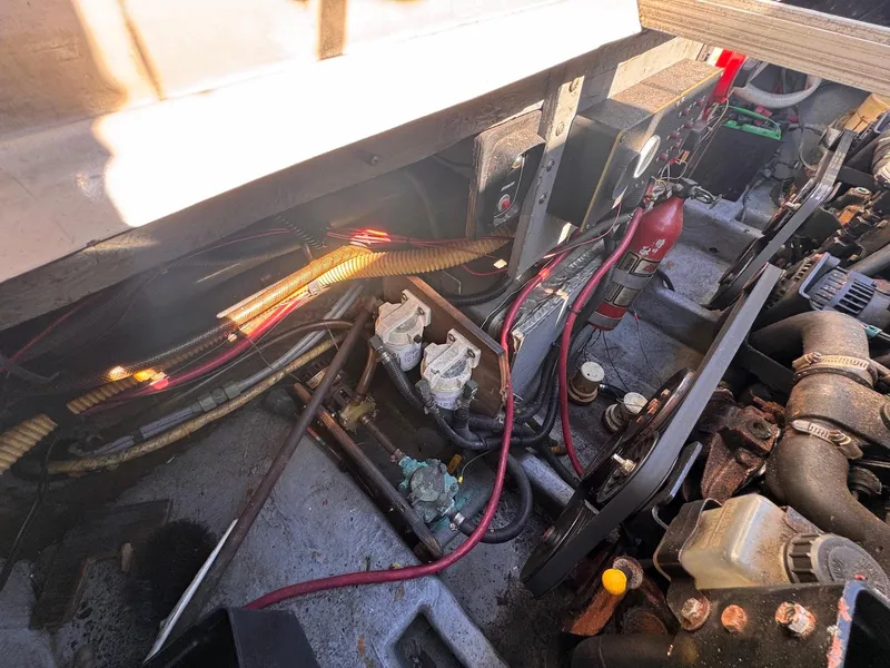 Slide: The Image of Sea Ray 265 Sedan Bridge 1987 - 50